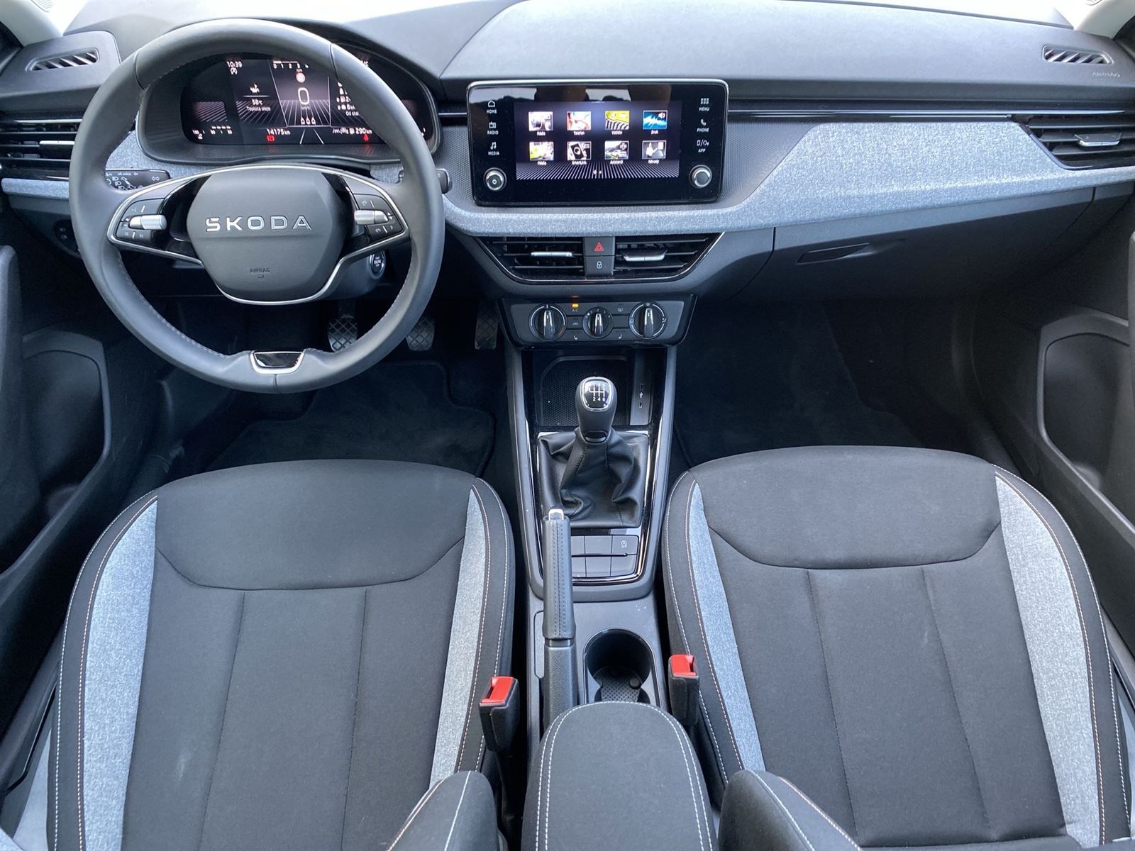 Škoda Scala, 1.0 TSI Selection - fotka 5