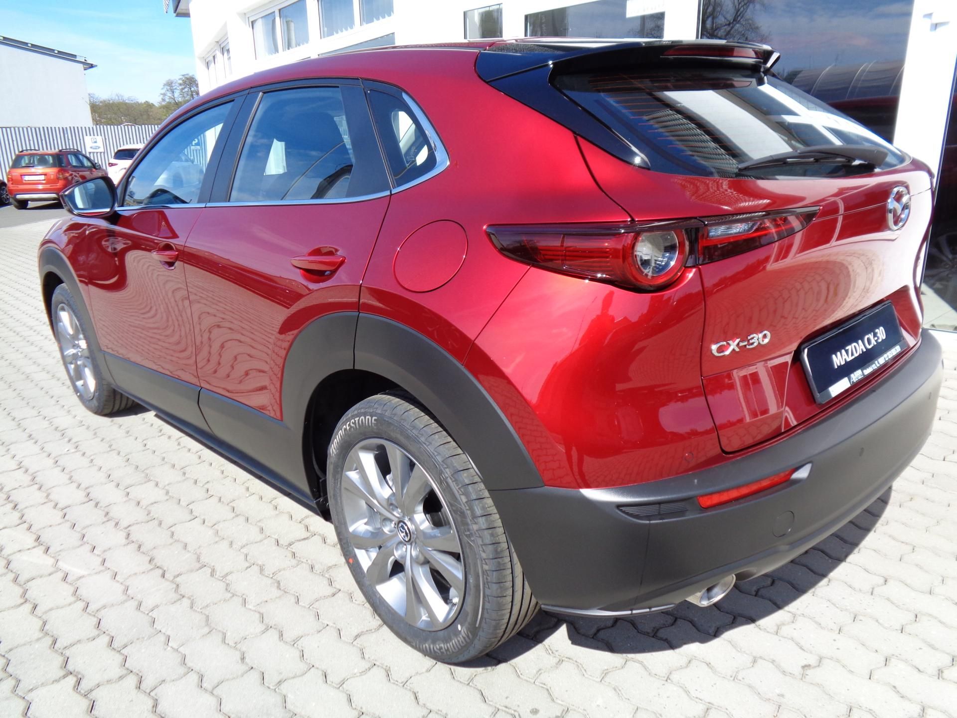 Mazda CX-30, 2,0 X186 PS , Centre-line - fotka 4
