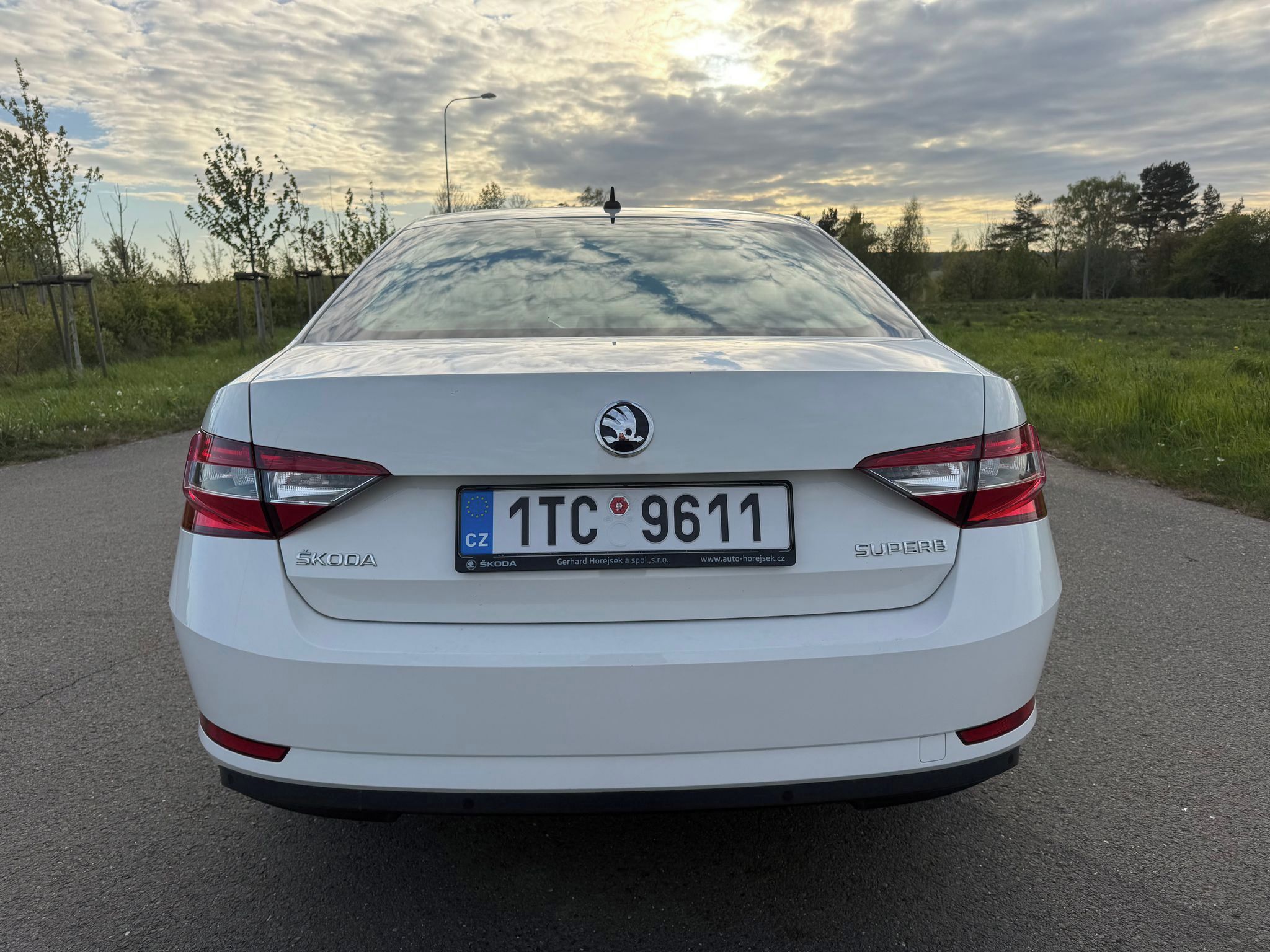 Škoda Superb, 2,0 TDI 110 kW - fotka 4