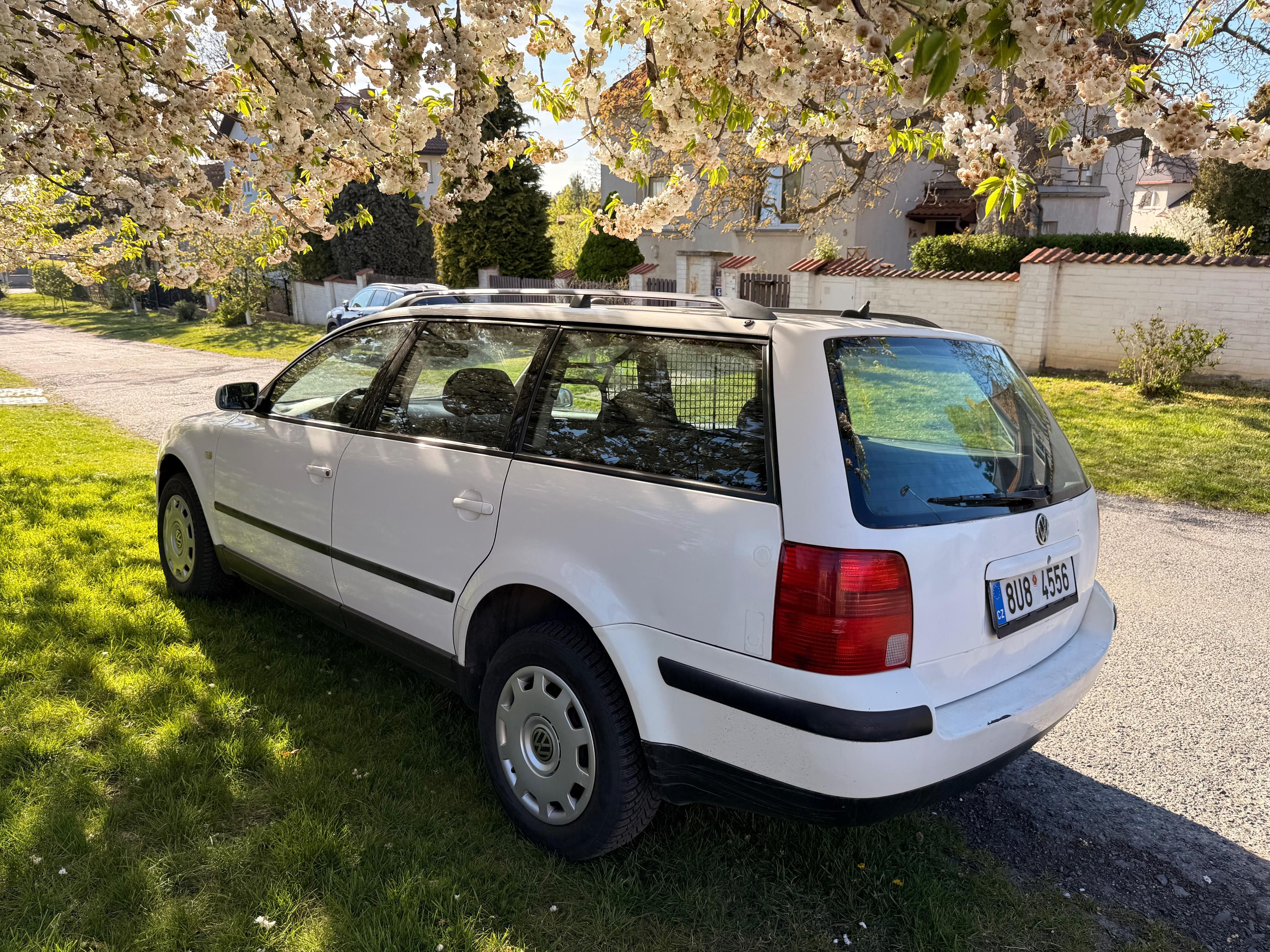 Volkswagen Passat Variant, VW Passat 1.9 TDI automat - fotka 6