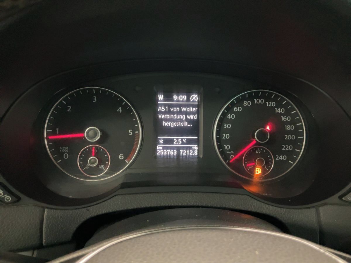 Volkswagen Sharan, 2.0Tdi DSG 110KW 7-MÍST TAŽNÉ - fotka 5