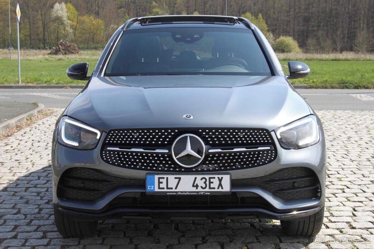 Mercedes-Benz GLC, Mercedes-Benz GLC 300de - fotka 2