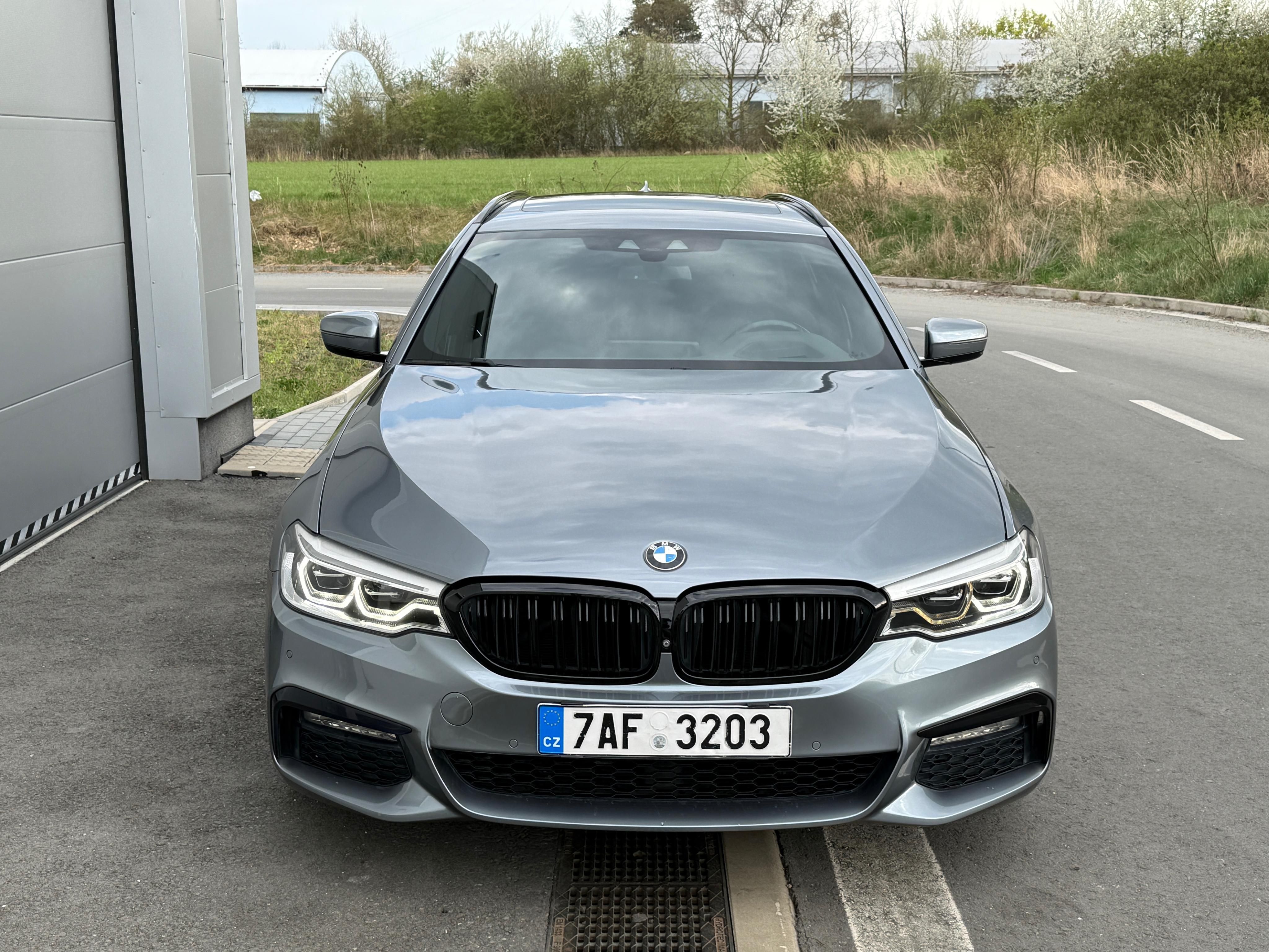 BMW Řada 5, 540i, XDrive, Touring, DPH - fotka 2