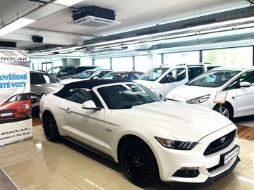 CONVERTIBLE 5,0 V8, ČR, 1.MAJ