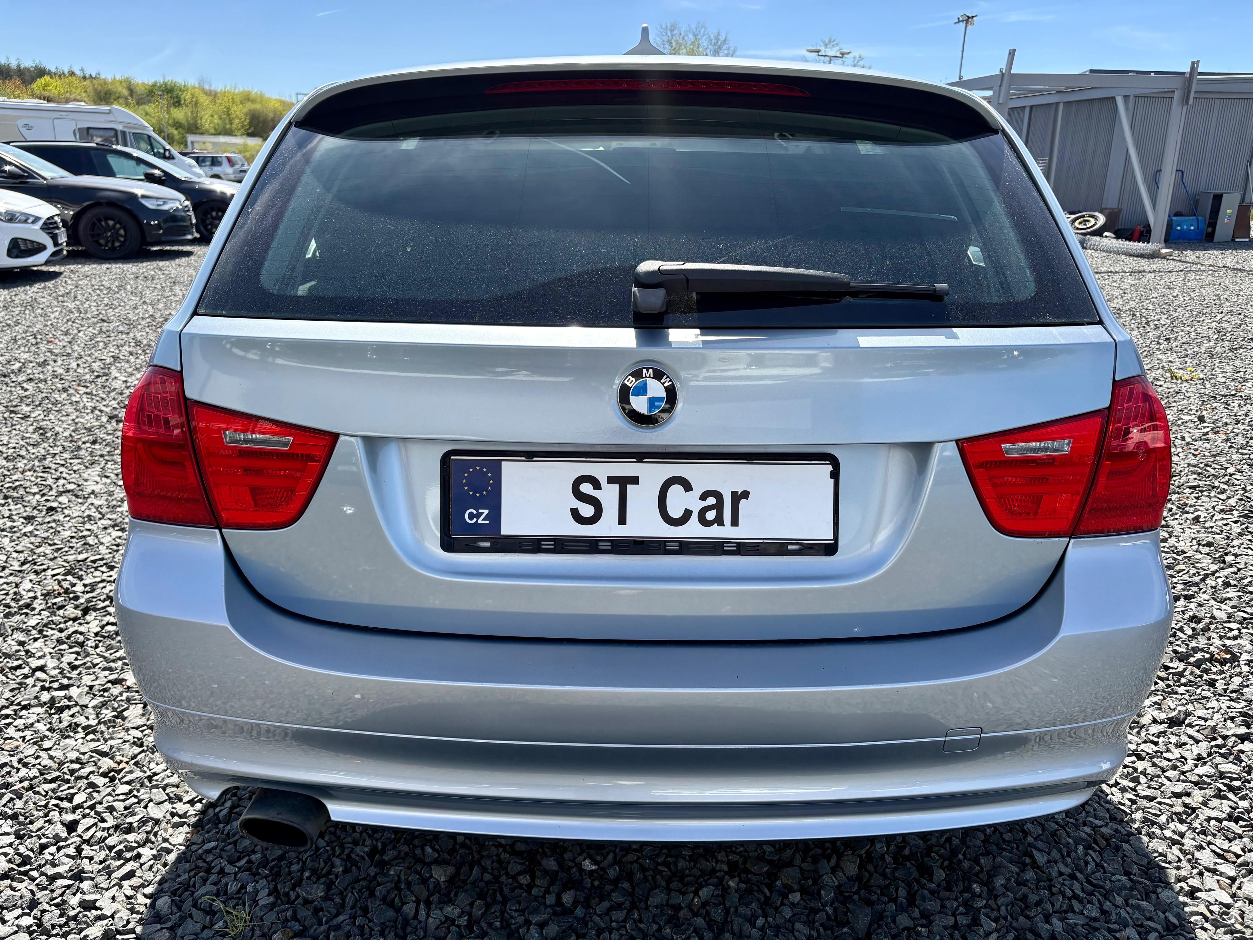 BMW Řada 3, 320i 125kw Pravidelný servis - fotka 6