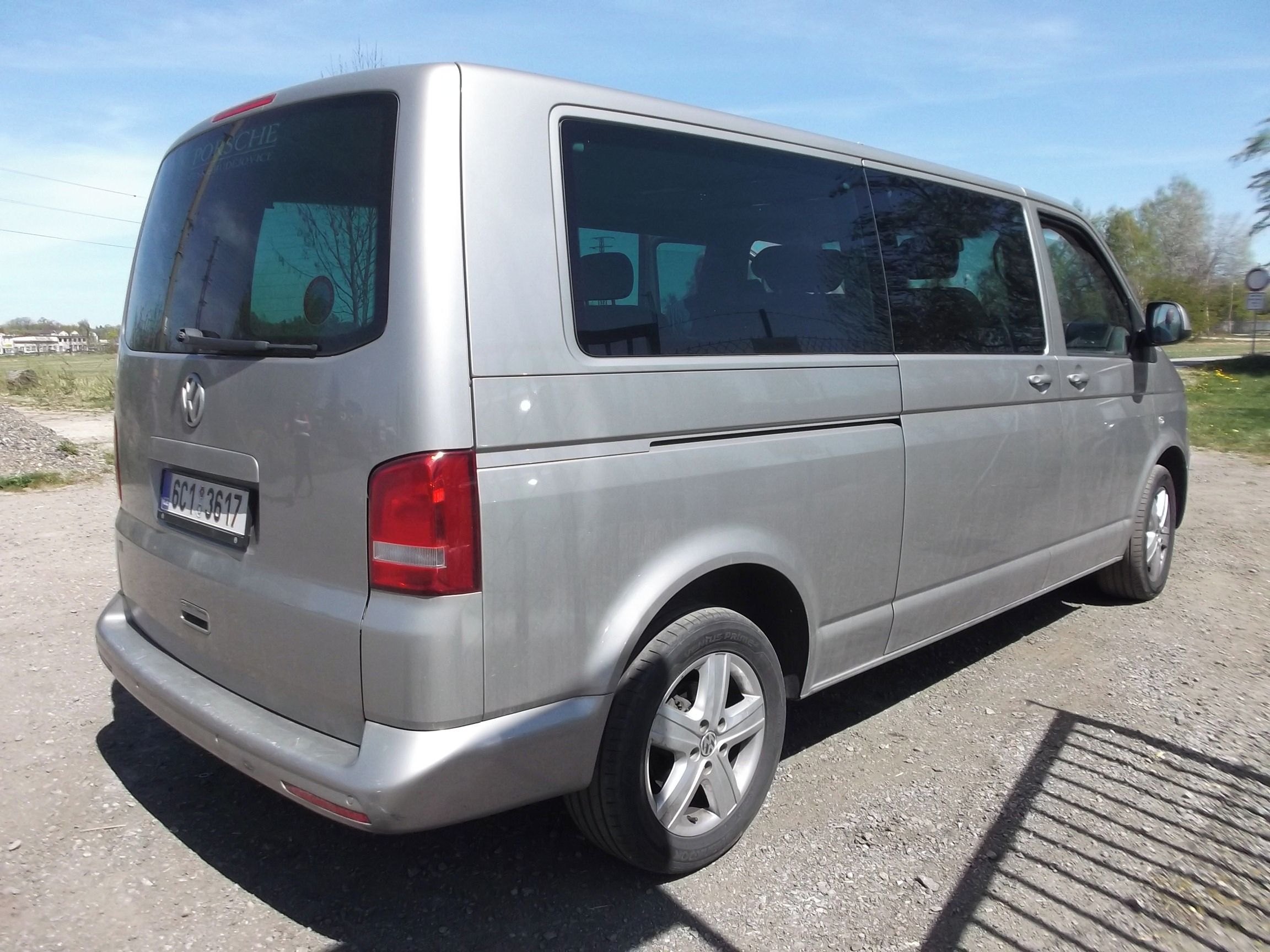 Volkswagen Multivan, 2.0 TDI Multivan DSG 4x4 - fotka 6