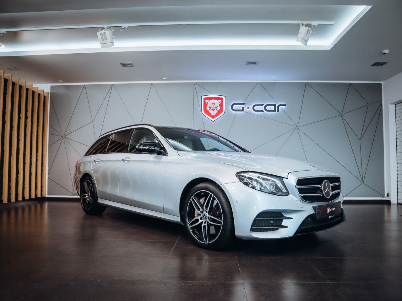 Mercedes-Benz Třídy E, E 400d 4MATIC AMG - TOP