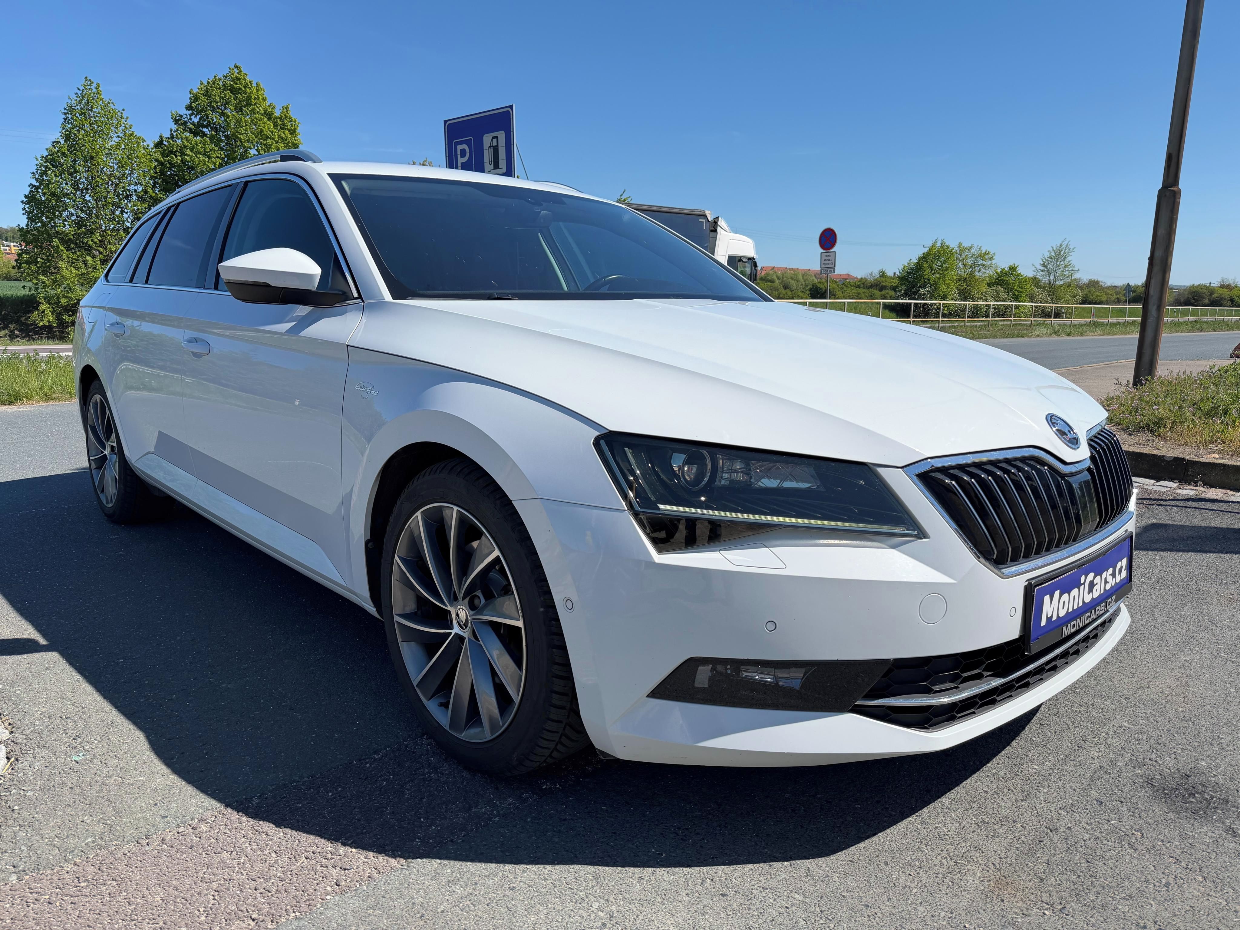 Škoda Superb, 2.0 TDi 140kW 4X4 L&K,DSG,DPH - fotka 3