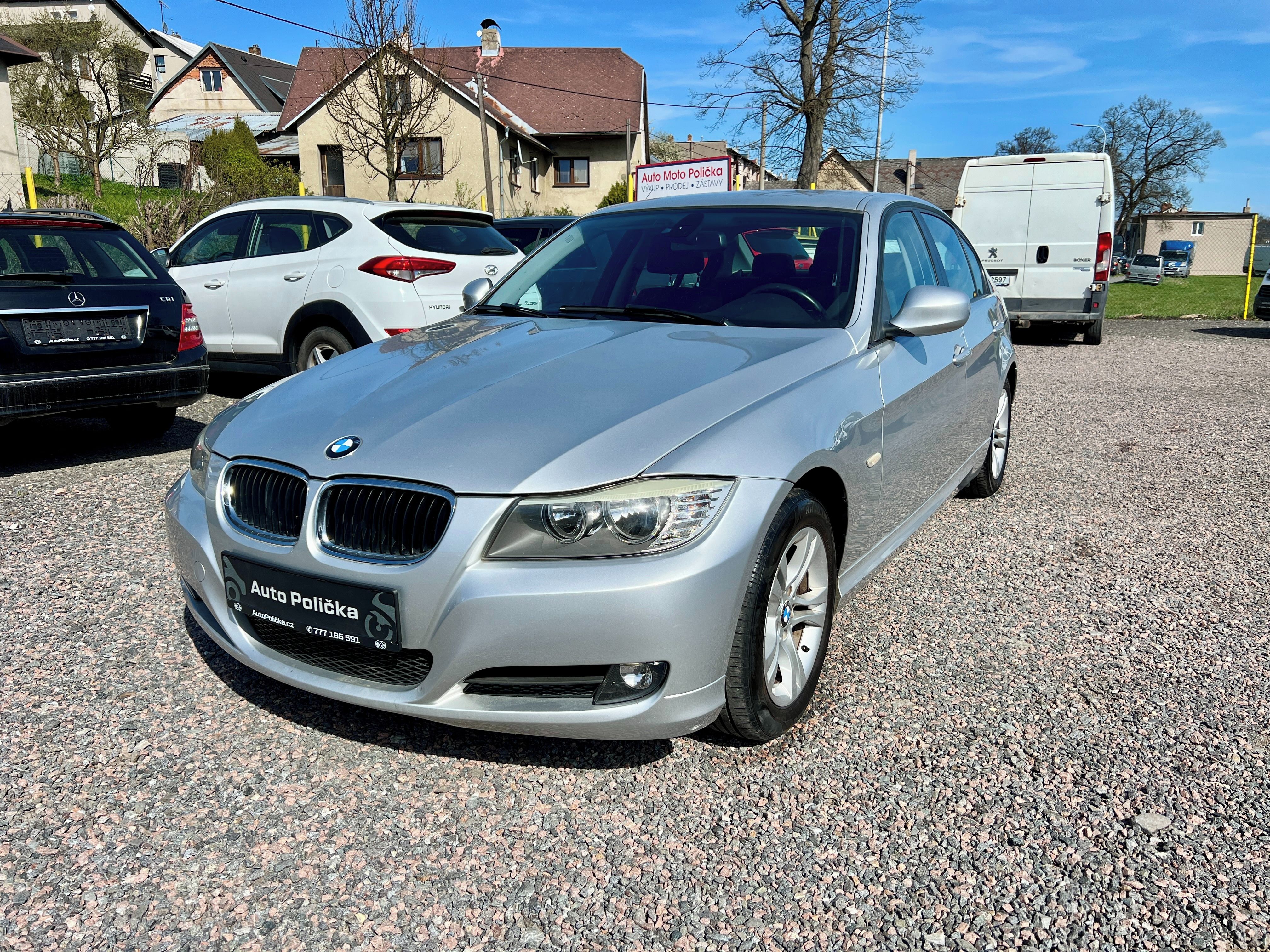 BMW Řada 3, 318i 105 kW Servis,Stav