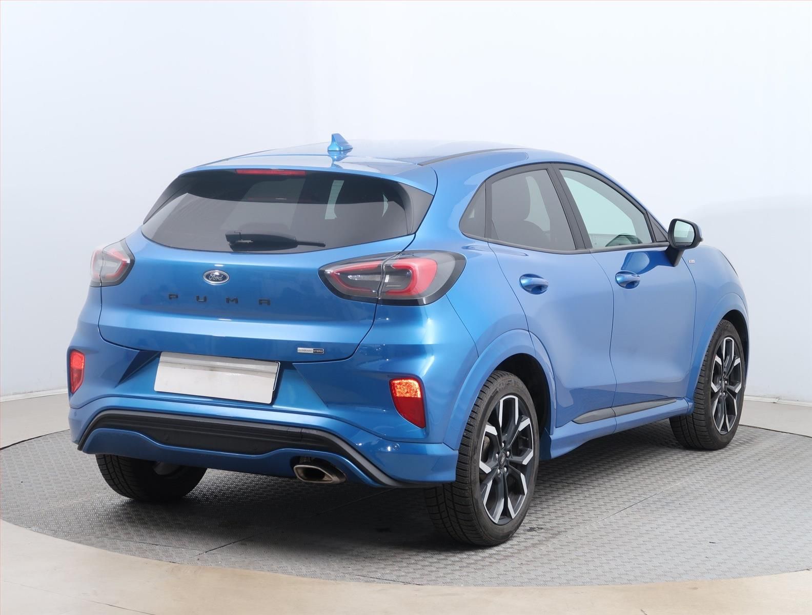 Ford Puma, 1.0 EcoBoost mHEV, ST-Line X - fotka 5