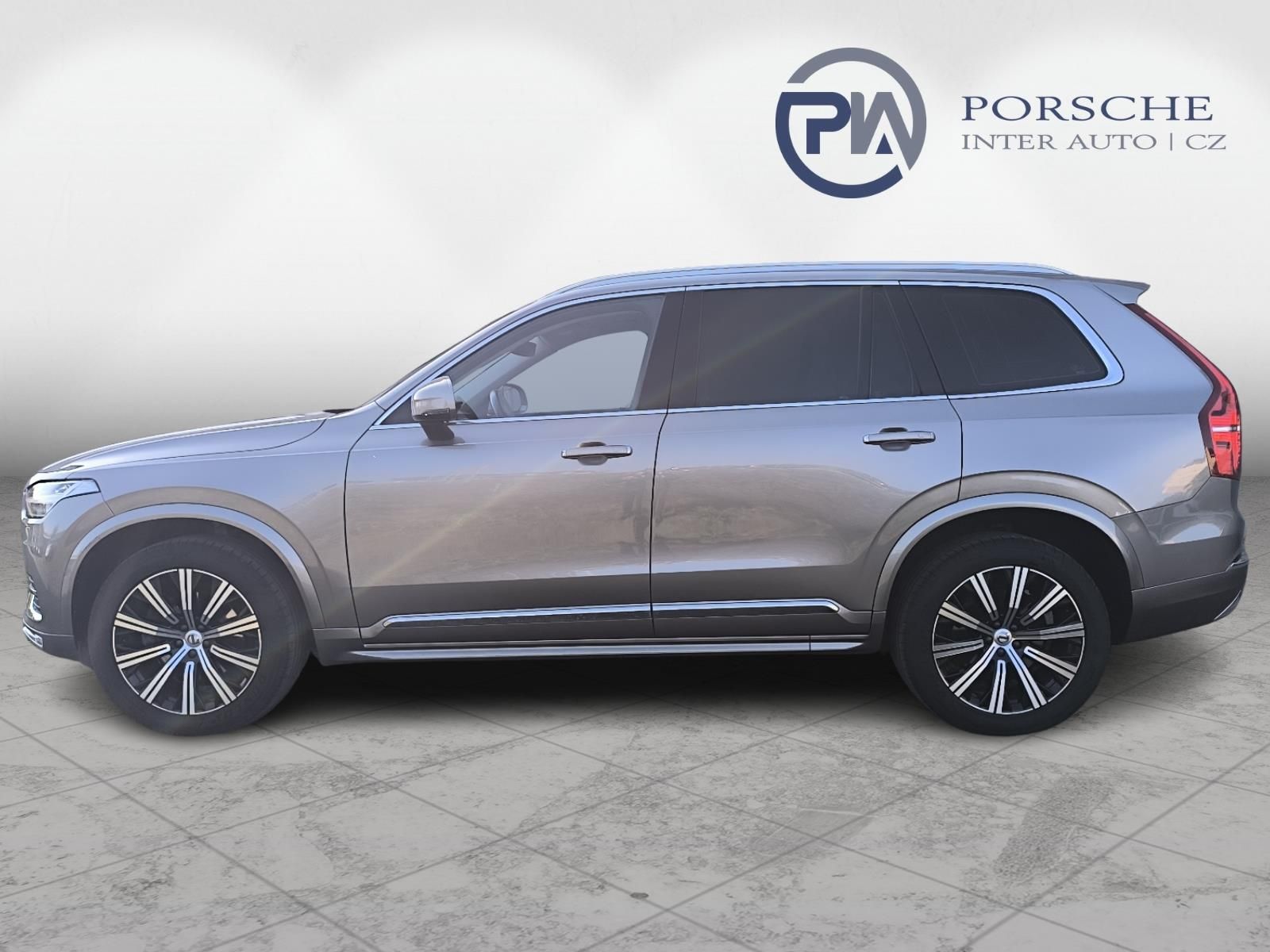 Volvo XC90, 2.0 D 7Míst - fotka 4