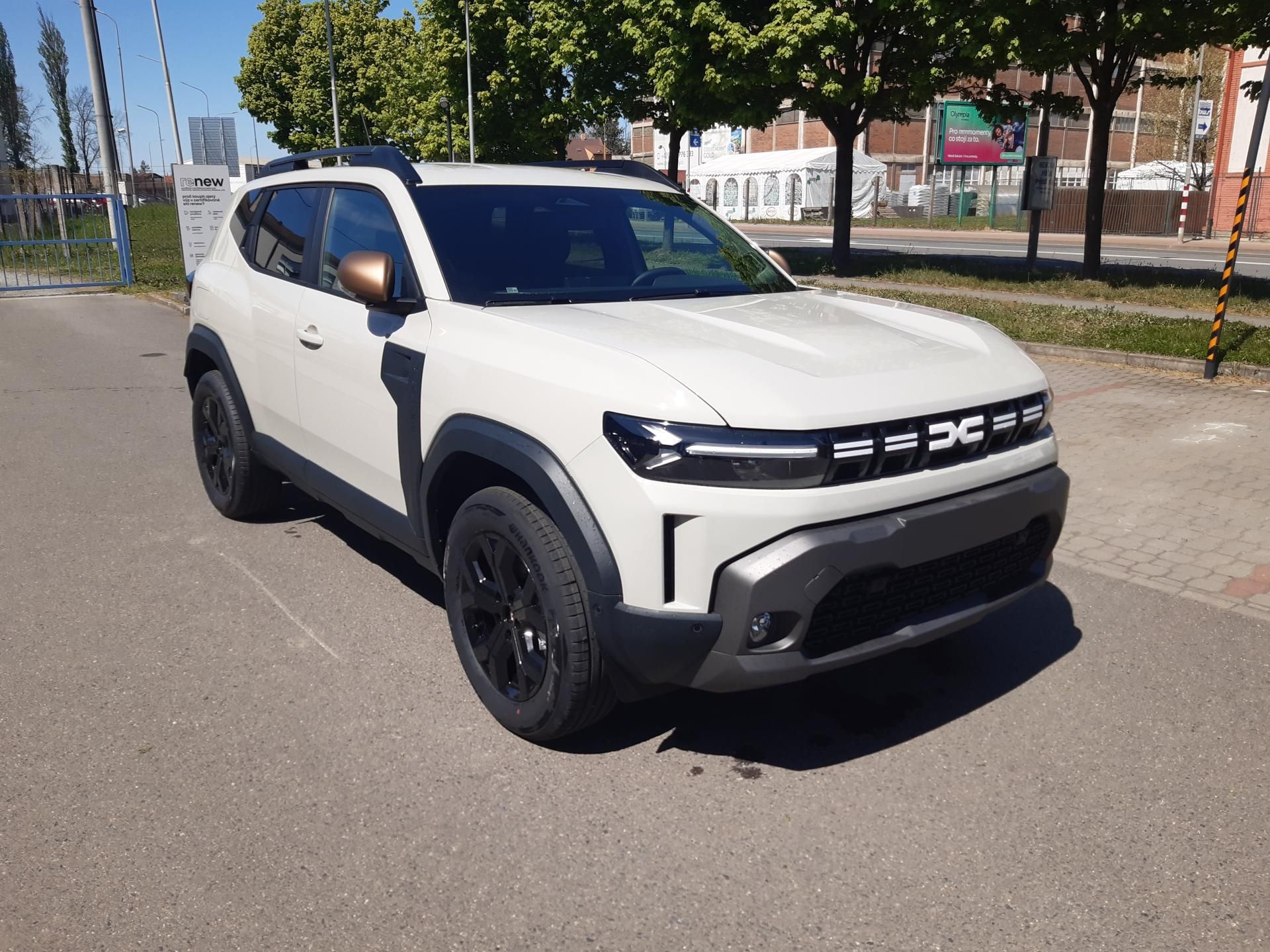 Dacia Duster, Extreme hybrid 1,8 155k - fotka 2