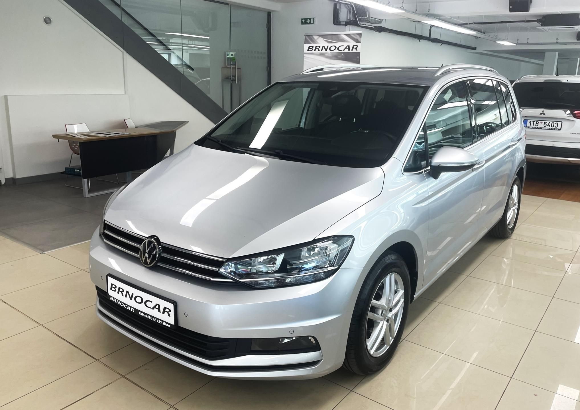 Volkswagen Touran, 2,0TDi Comfortline, ČR, 1.MAJ - fotka 3
