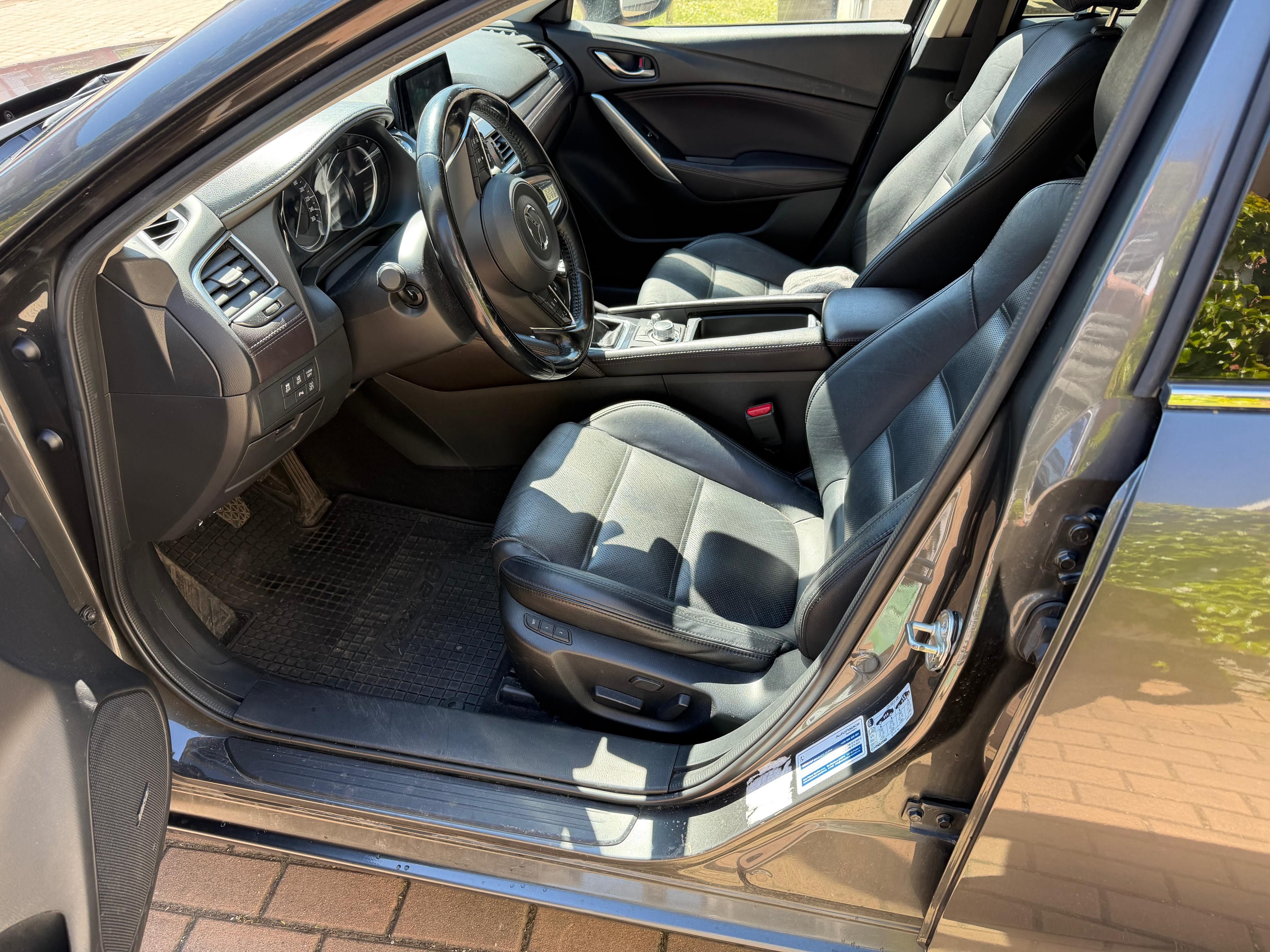 Mazda 6 - fotka 5