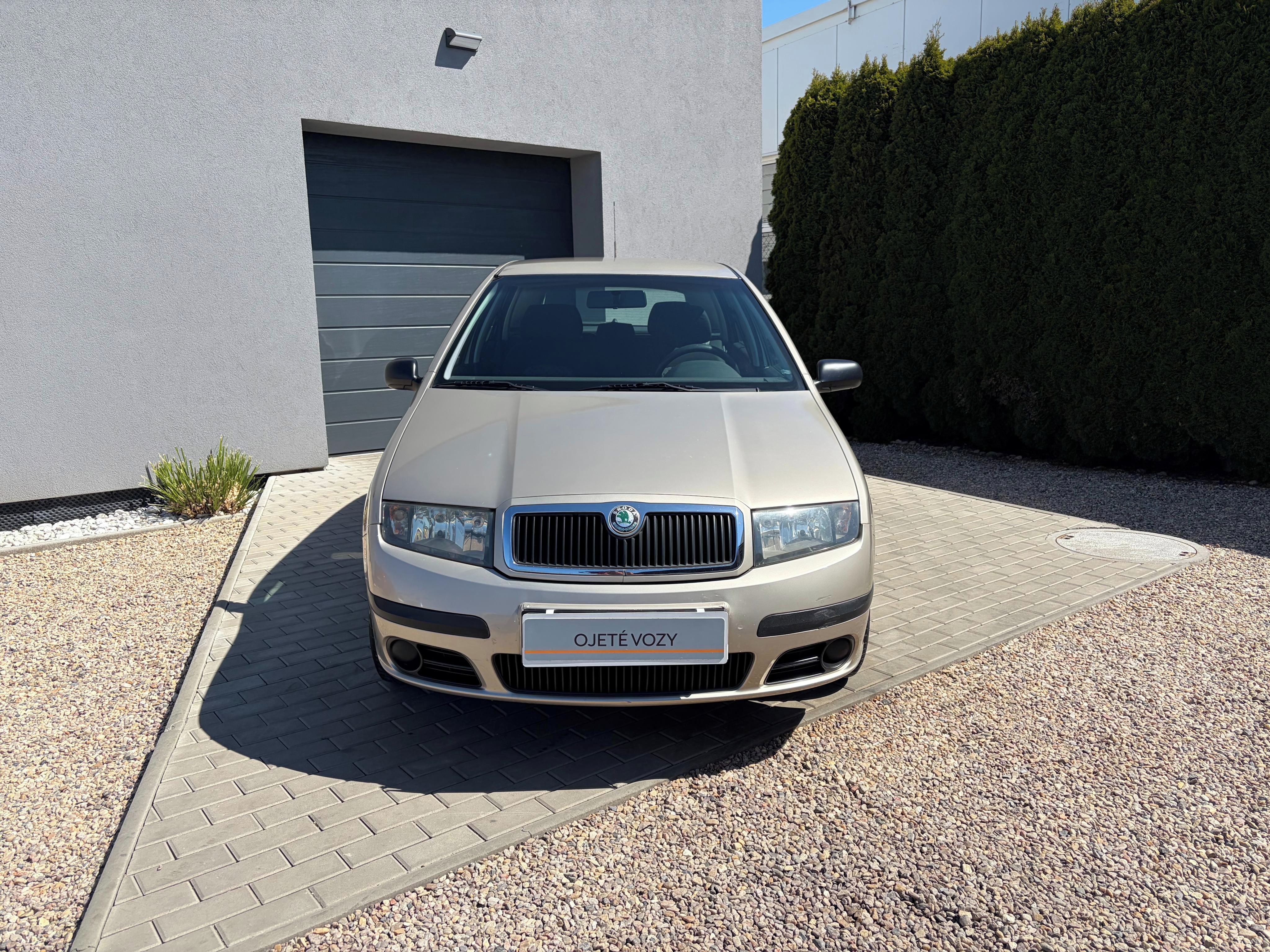 Škoda Fabia, 1.2 HTP 47KW, Klimatizace - fotka 2