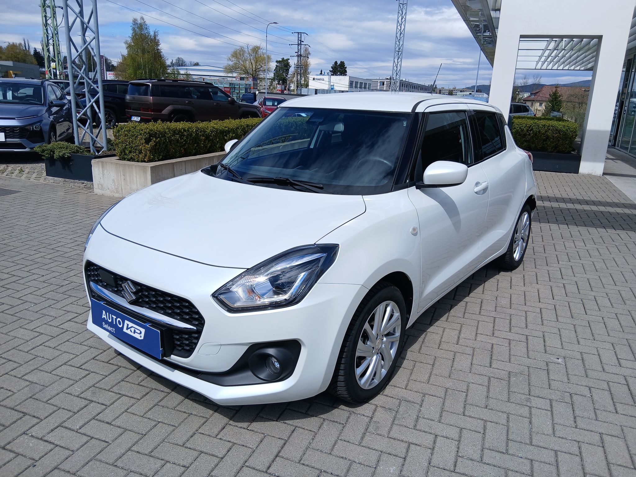 Suzuki Swift, 1.2 DualJet Hybrid Premium - fotka 2
