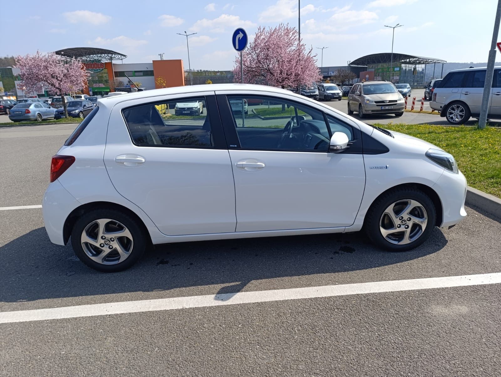 Toyota Yaris, Nová STK, krásný stav - fotka 4