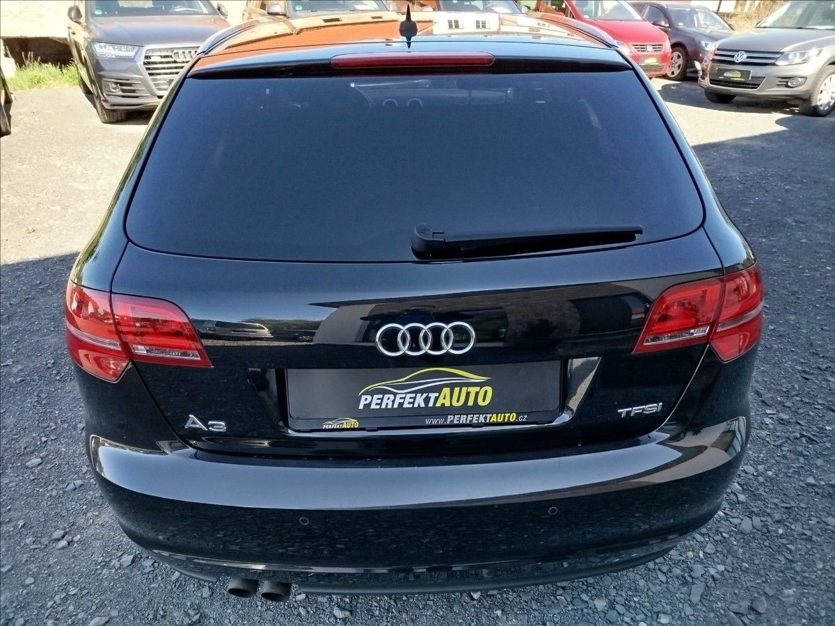 Audi A3, 1,4 TFSi 92kW, 1.MAJITEL - fotka 5