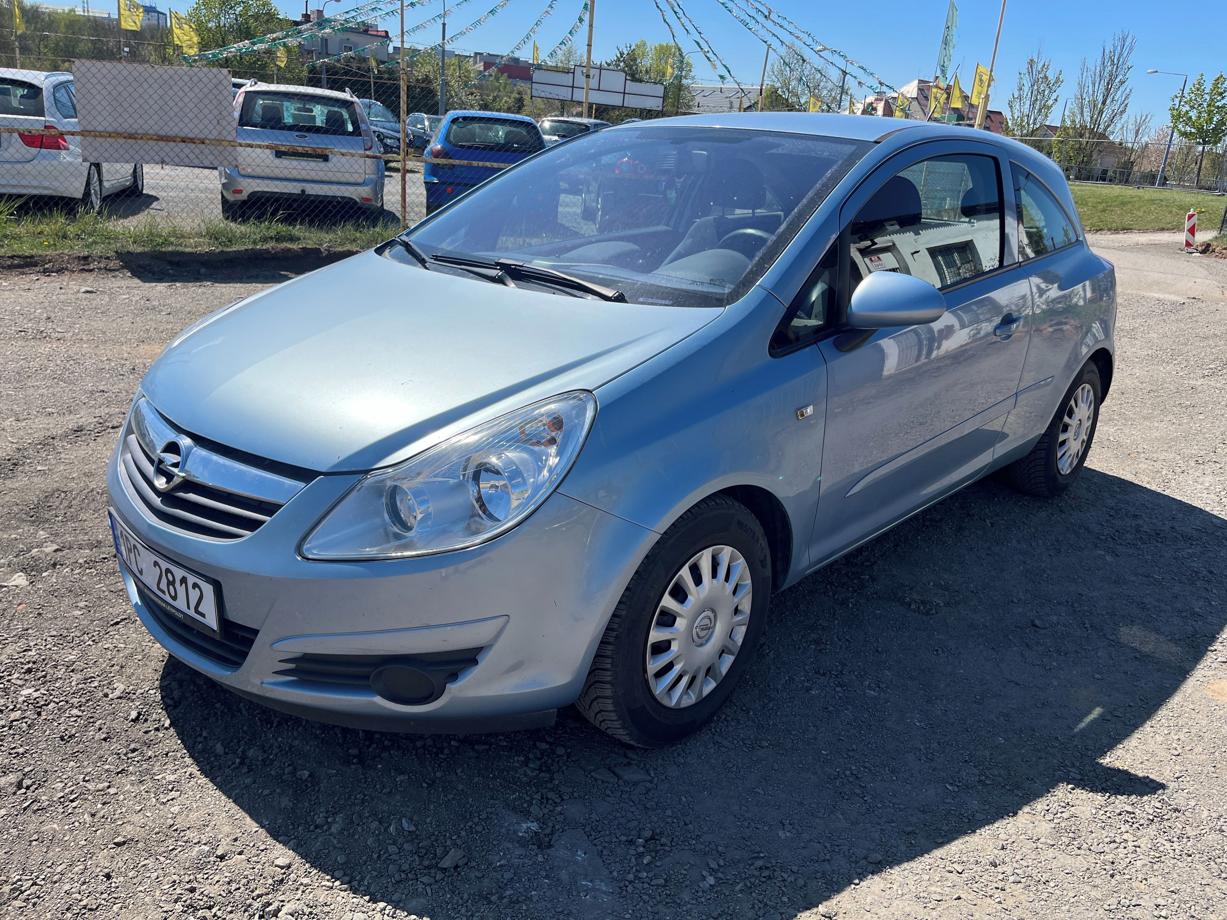 Opel Corsa, 1.3i 59kw 1.majitel po servisu