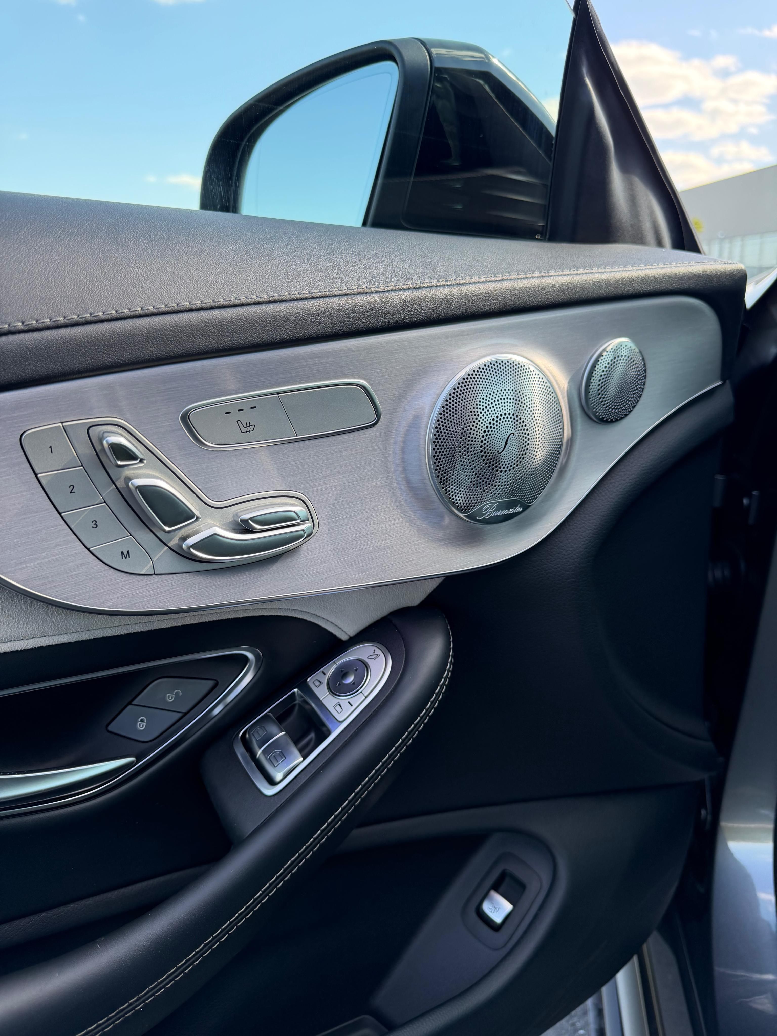 Mercedes-Benz Třídy C, Mercedes AMG C63S Coupe - fotka 6