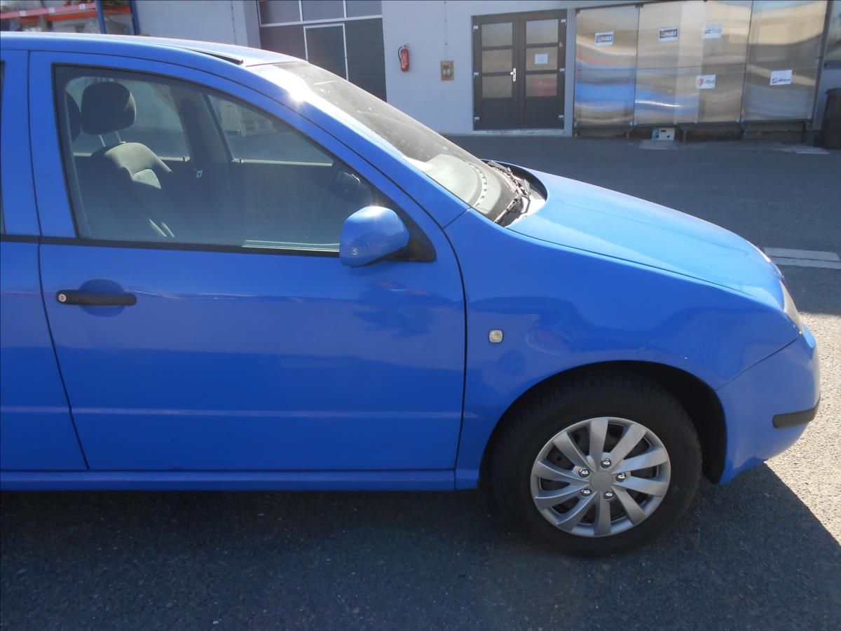Škoda Fabia, 1,2 HTP 47Kw - fotka 4