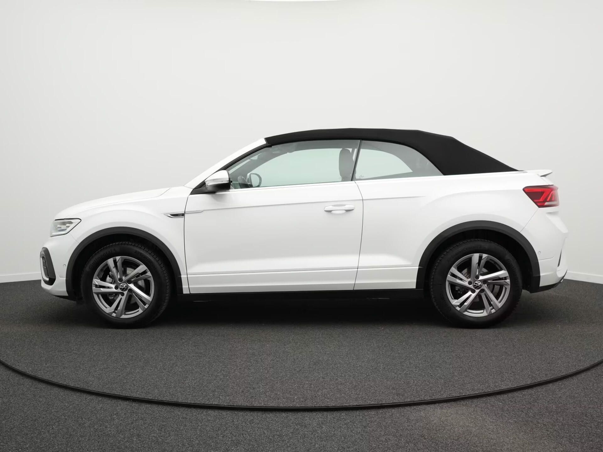 Volkswagen T-Roc, 1.5 TSI DSG R-Line ACC Taž LED - fotka 4