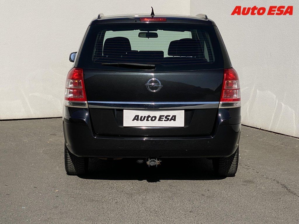Opel Zafira, 1.6,Family - fotka 5