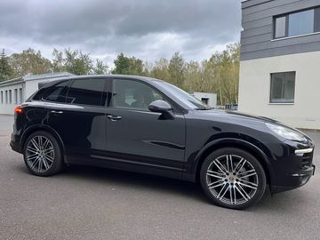 S DIESEL, 283 kW, TOP stav