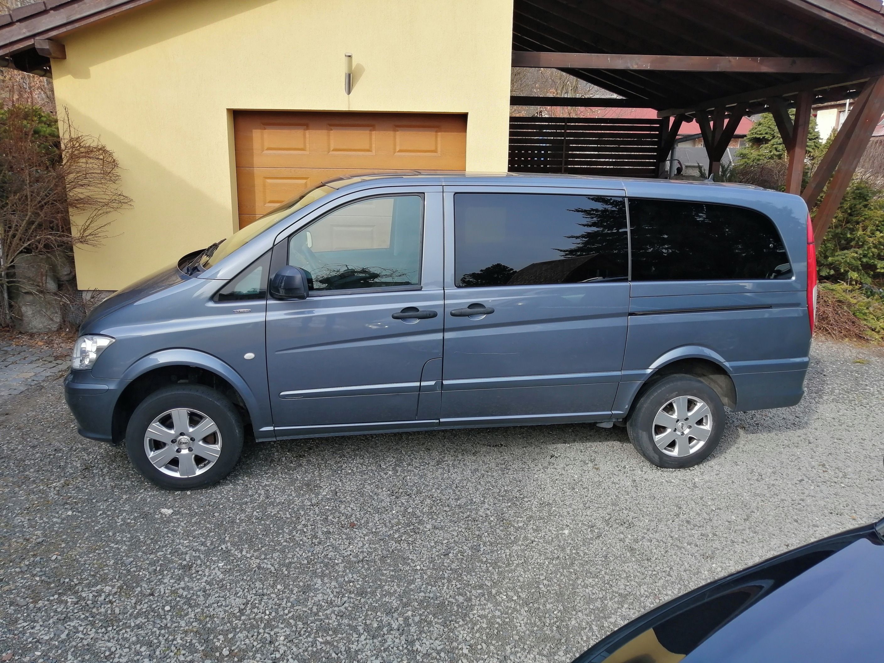Mercedes-Benz Vito, 2,2 cdi  116 4  matic - fotka 5