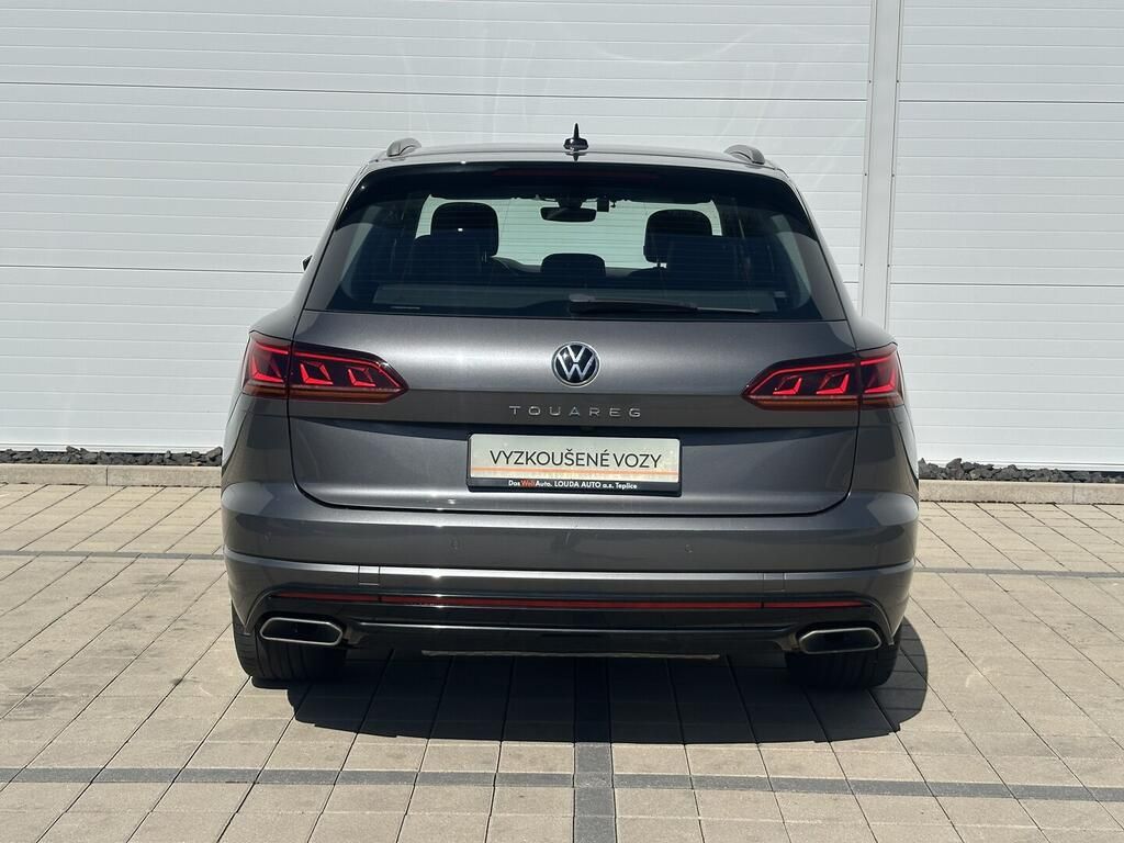 Volkswagen Touareg, R-line 3.0 TDI 210 kW - fotka 6