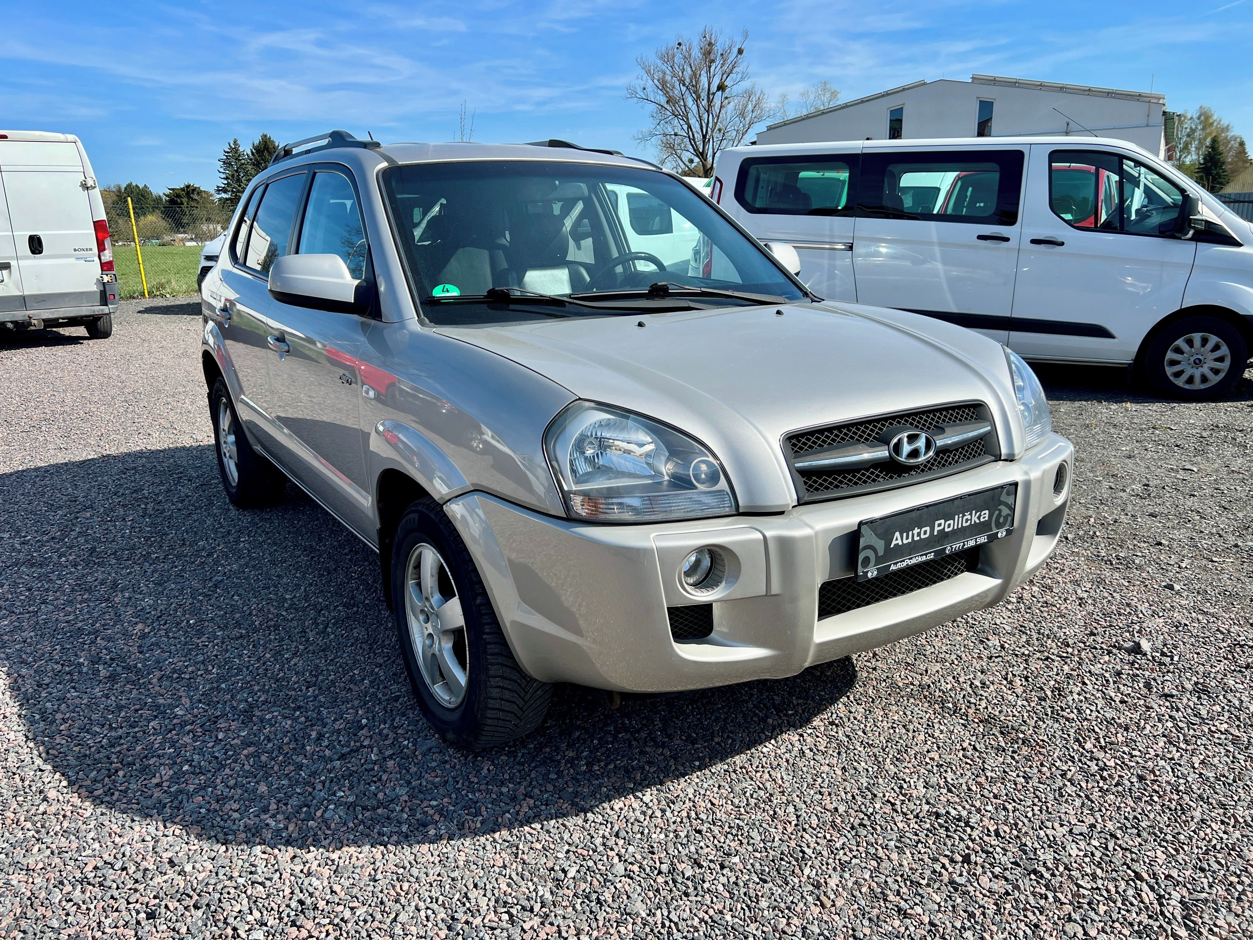 Hyundai Tucson, 2.0d 103 kW 4x4 Kůže,Servis - fotka 4