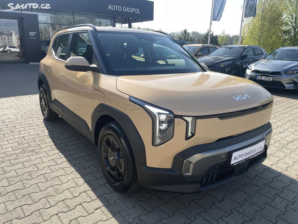 Kia, EARTH 4P 108kW + 42,2KWh