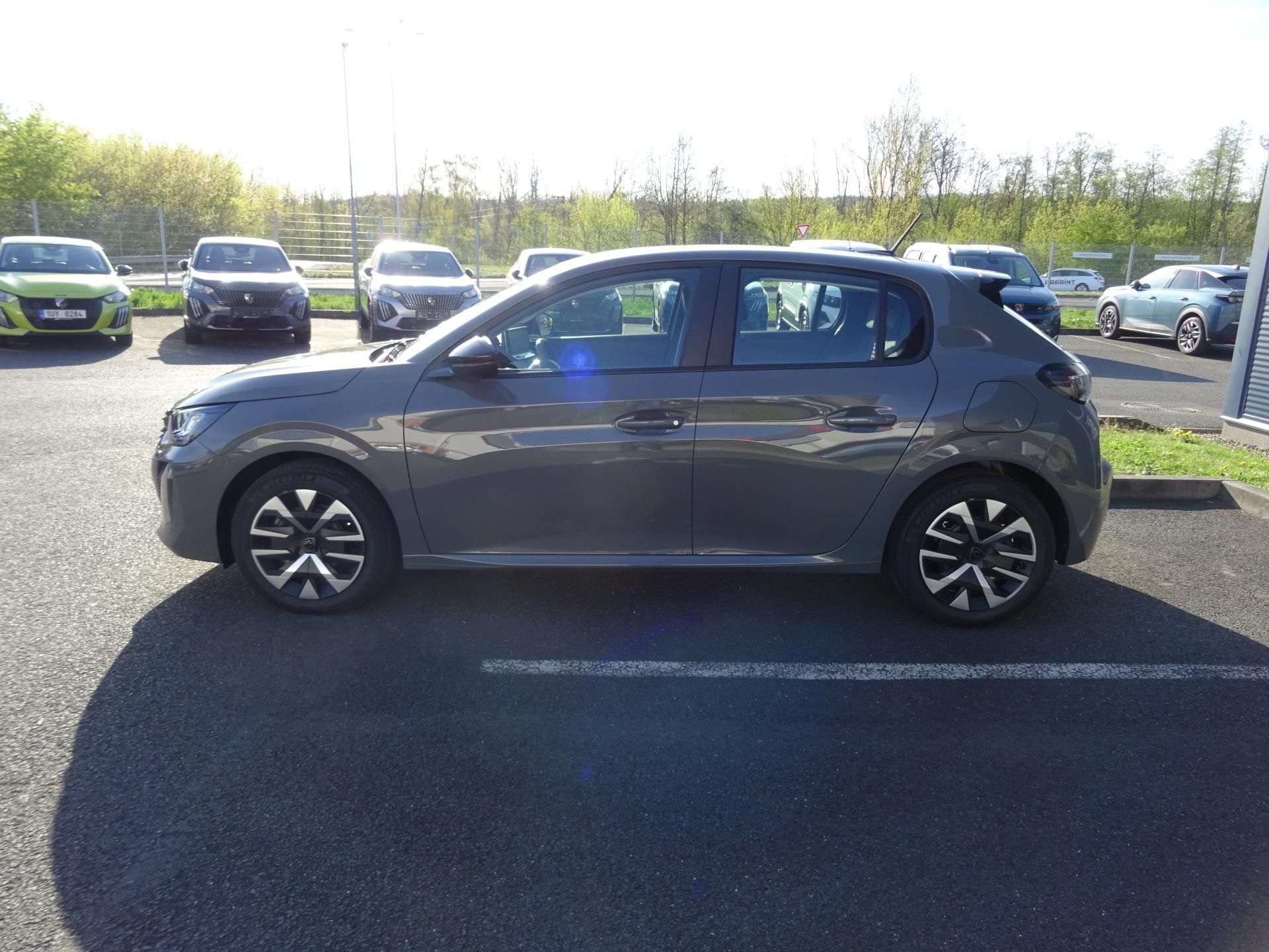 Peugeot 208, ACTIVE PureTech 100k S&S MAN6 - fotka 4