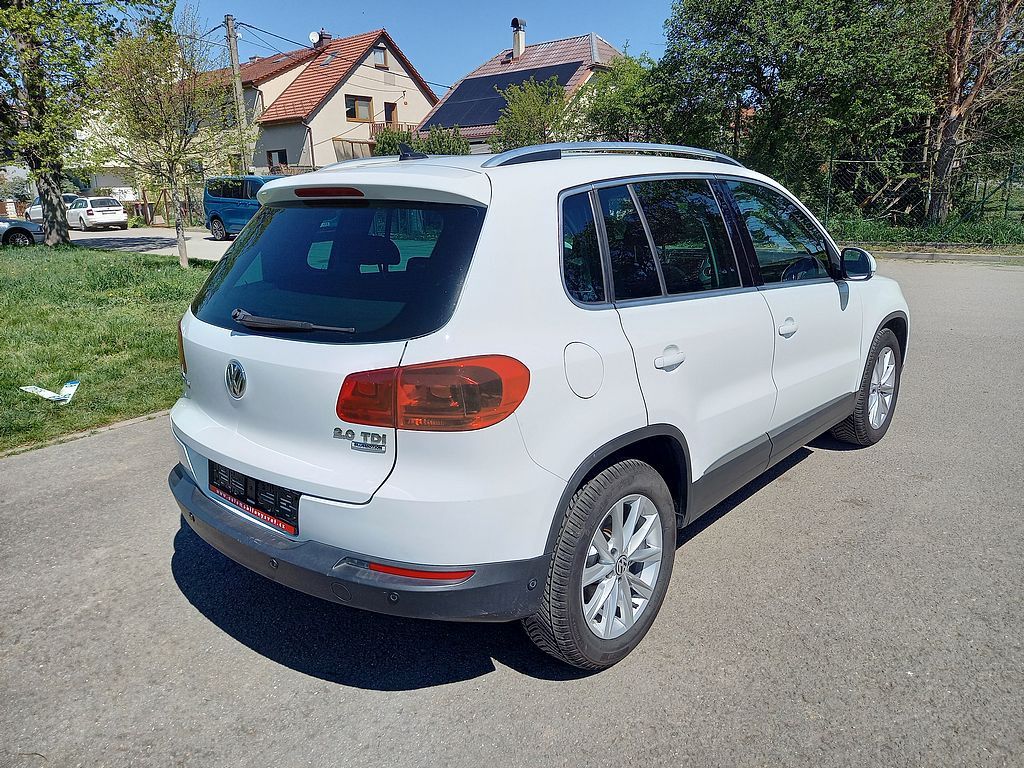 Volkswagen Tiguan, 2.0TDI SPORT klima navi servis - fotka 3