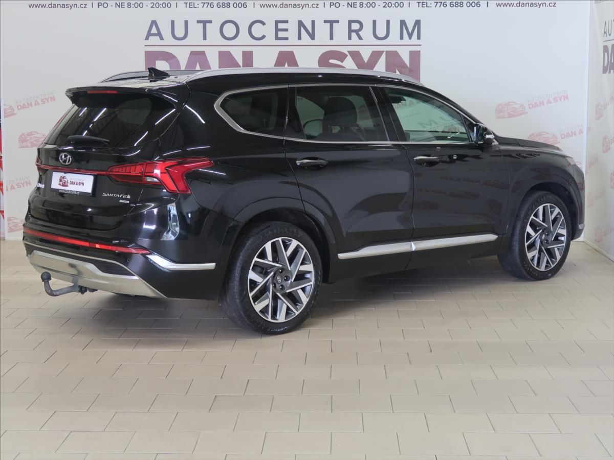 Hyundai Santa Fe, 2,2 CRDi AWD Luxury - fotka 4