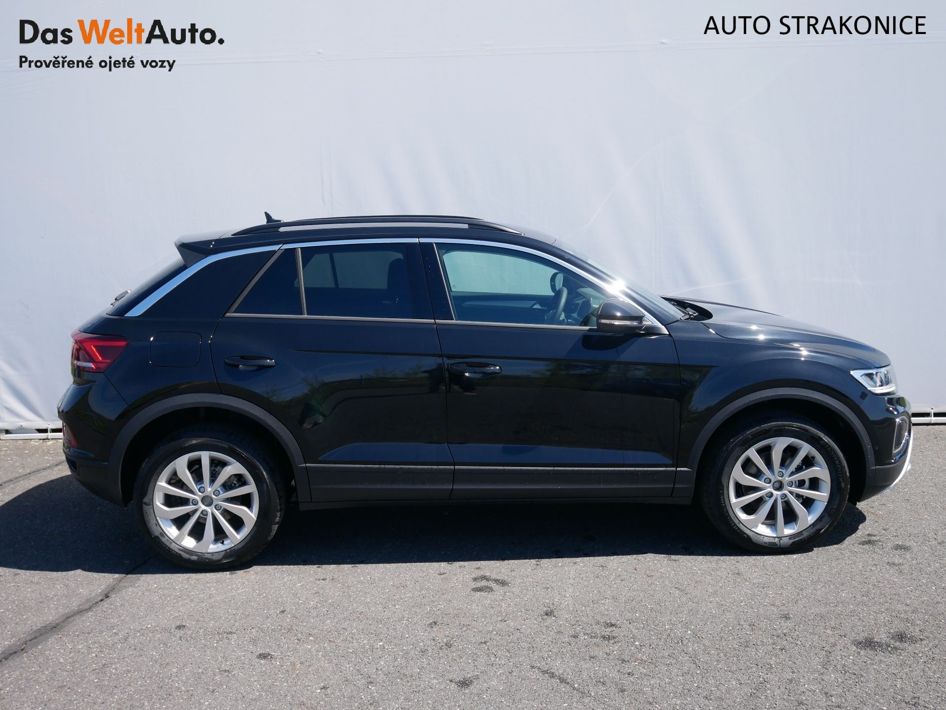 Volkswagen T-Roc, FRIENDS 1.5 TSI DSG7 - fotka 3