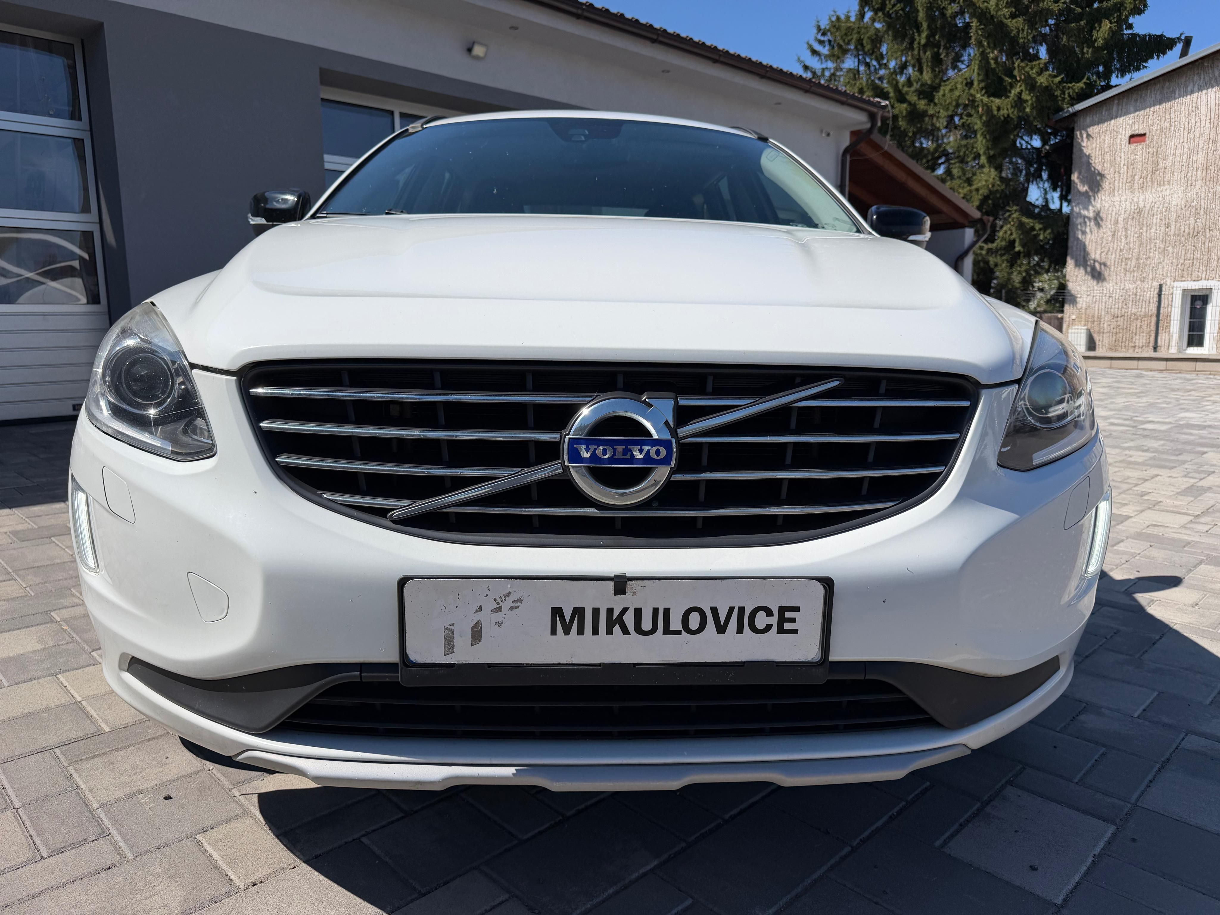 Volvo XC60, D4 Polestar+ 147kW Aut Alu ČR - fotka 3