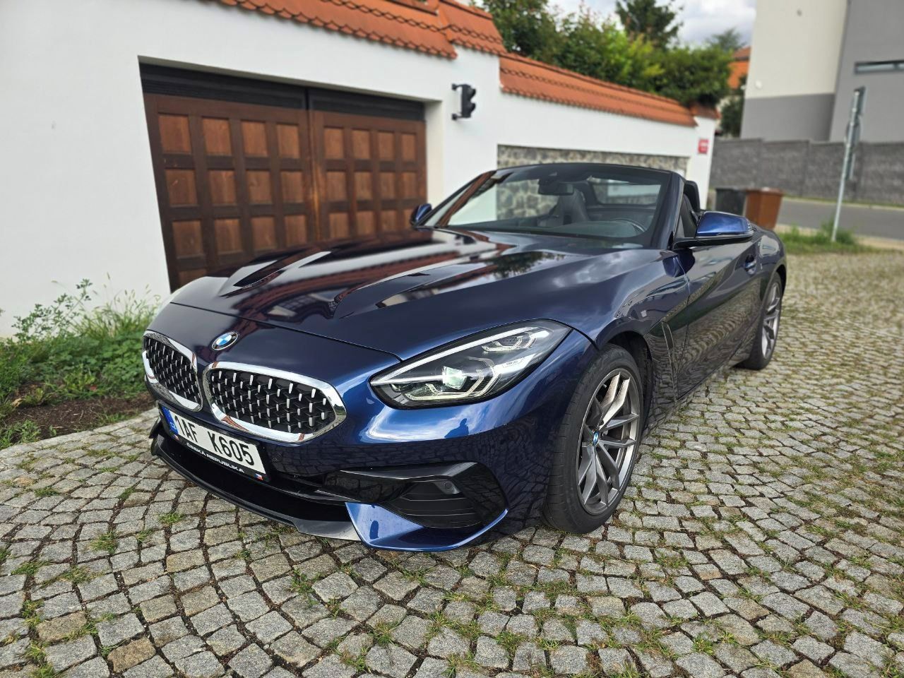 BMW Z4, 2,0 Benzin - fotka 3