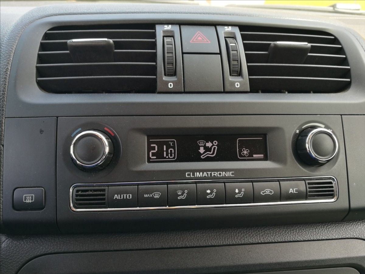 Škoda Roomster, 1,2 TSi Scout - fotka 6