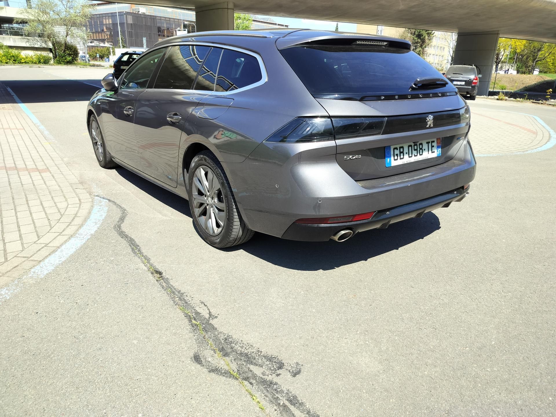 Peugeot 508, SW hybrid 225 e-EAT8 BUSINESS - fotka 5