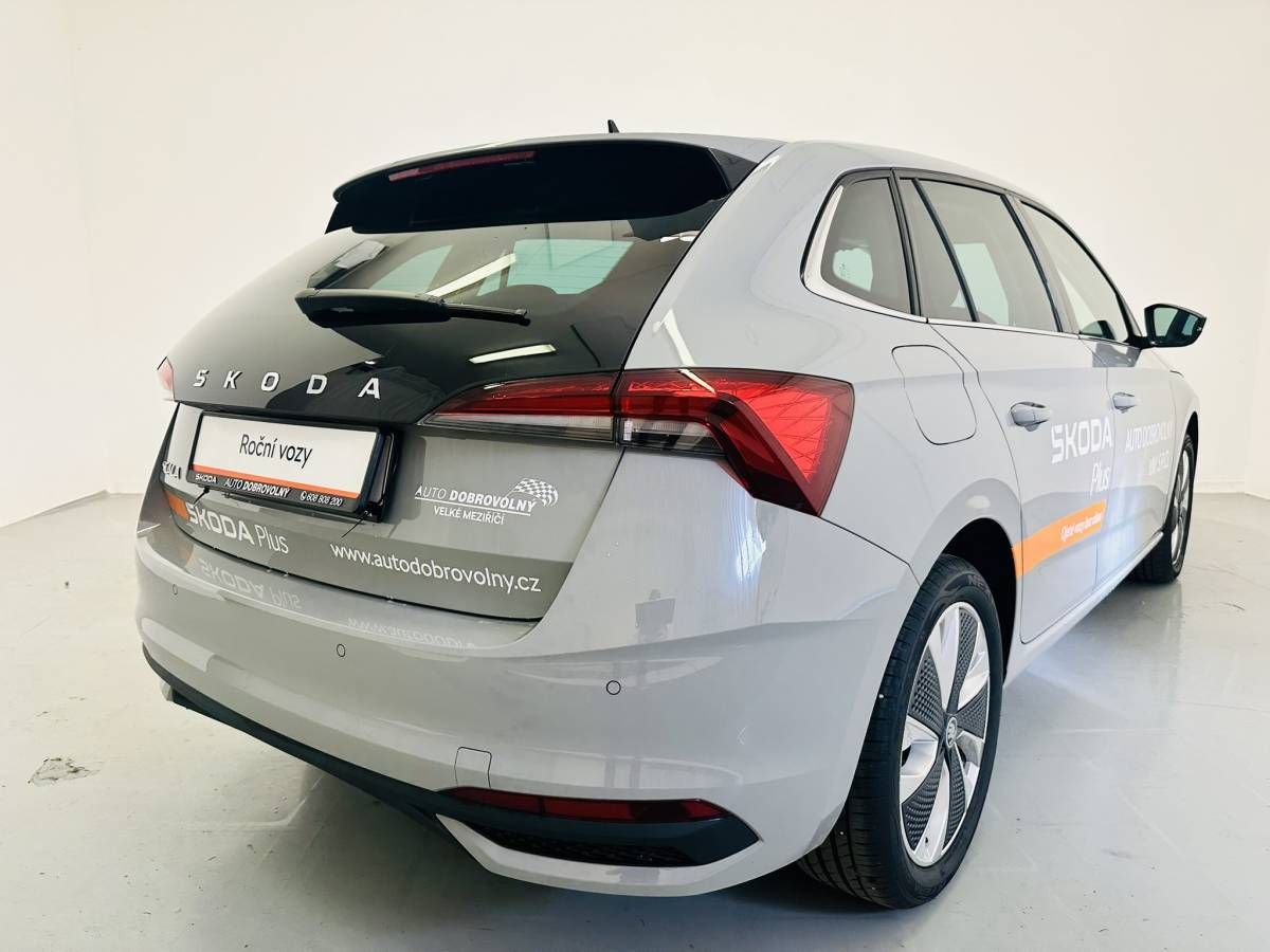 Škoda Scala, Top Selection 1,0 TSI 85kW MT6 - fotka 2