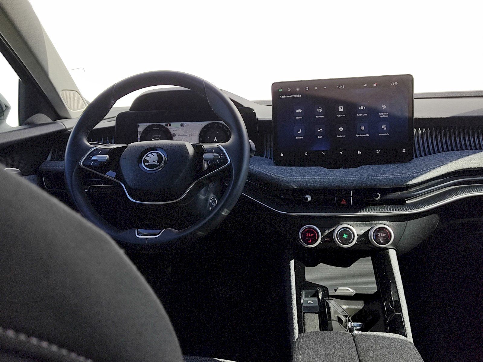 Škoda Superb, Combi  Selection 2,0 Tdi 110 K - fotka 6