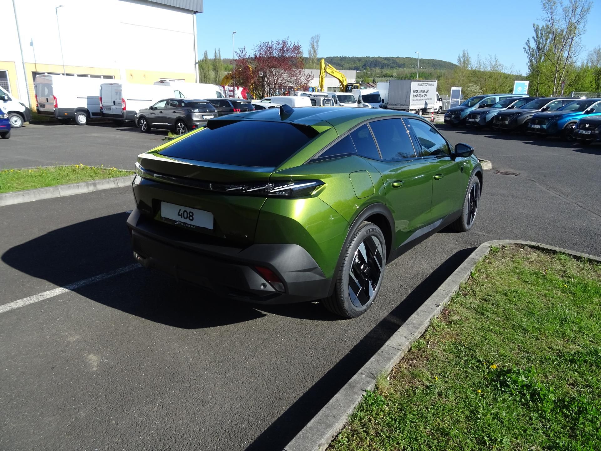 Peugeot 408, GT Plug-in HYBRID 240 e-DCS7 - fotka 4