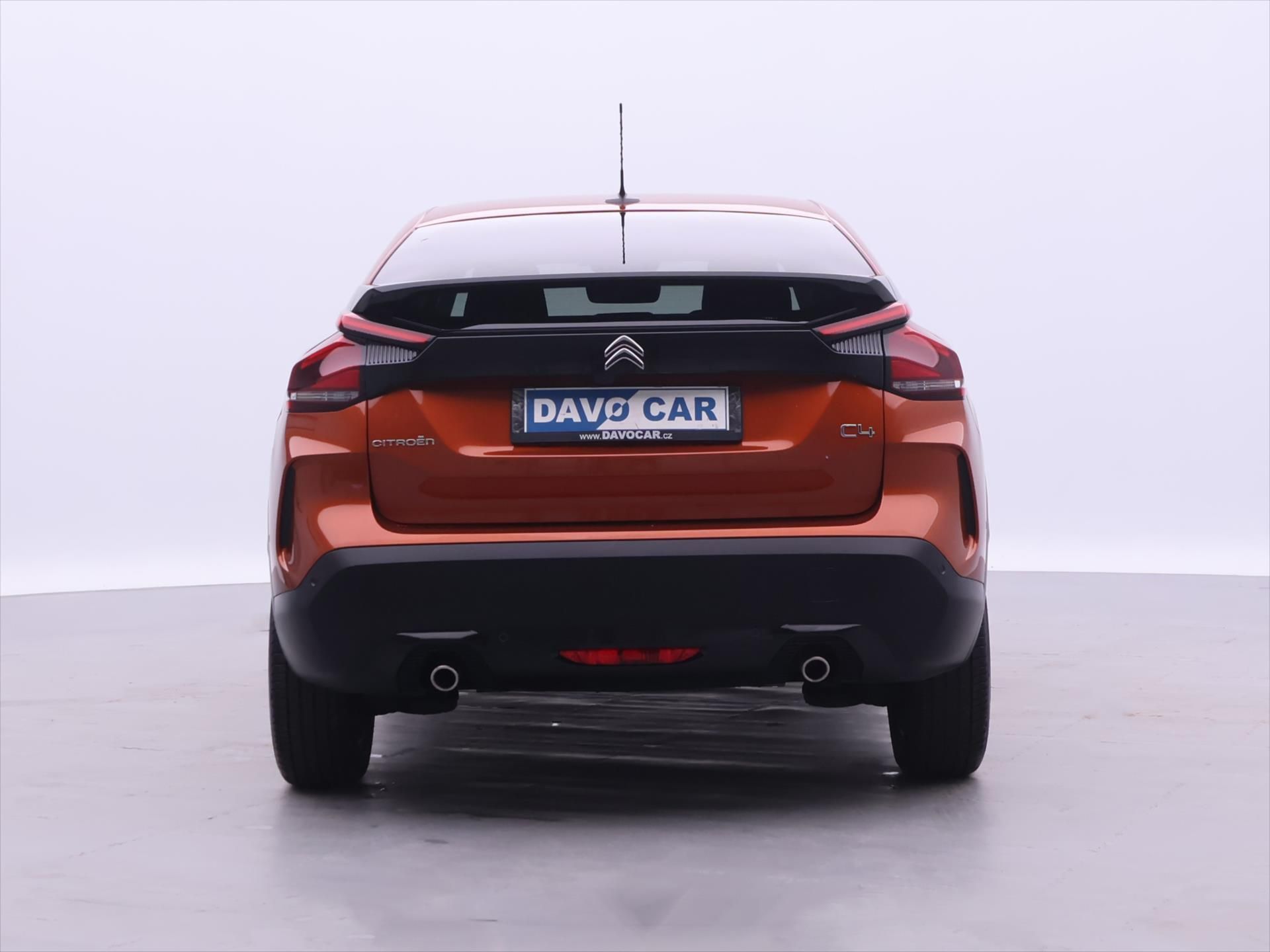 Citroën C4, 1,2 PureTech Shine AT Kůže HUD - fotka 6