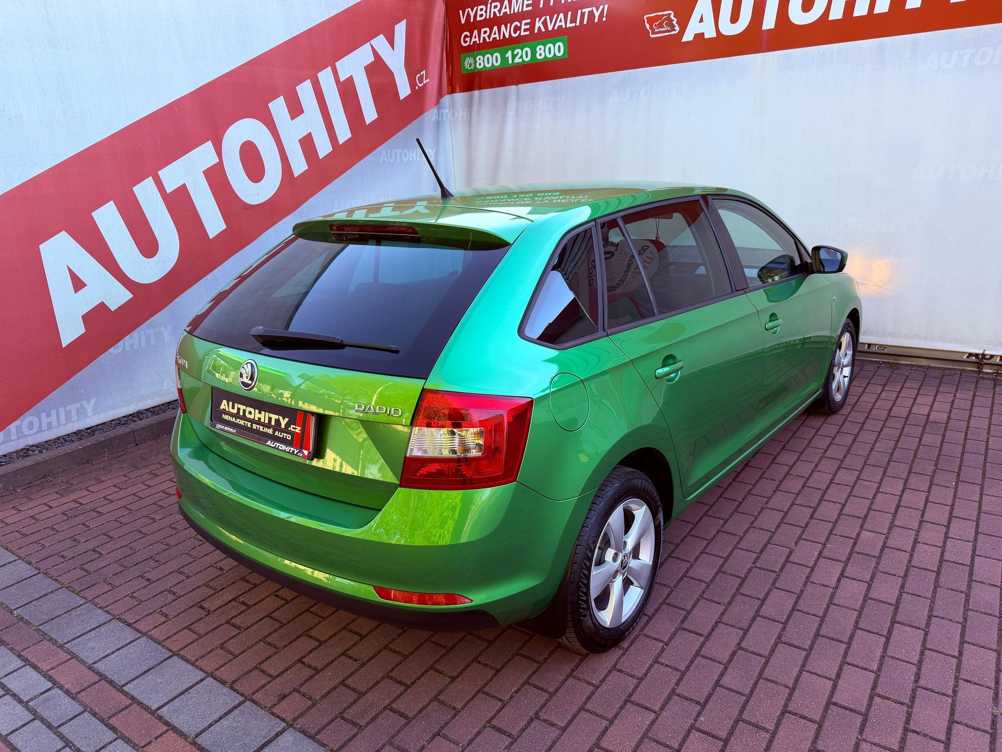 Škoda Rapid, 1.2 TSi Ambition Fresh, ČR - fotka 6