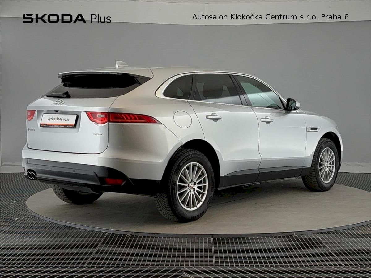 Jaguar F-Pace, 20d132 kW 8AT RWD - fotka 2