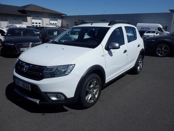 0.9 TCe Stepway,2.majitel,ČR