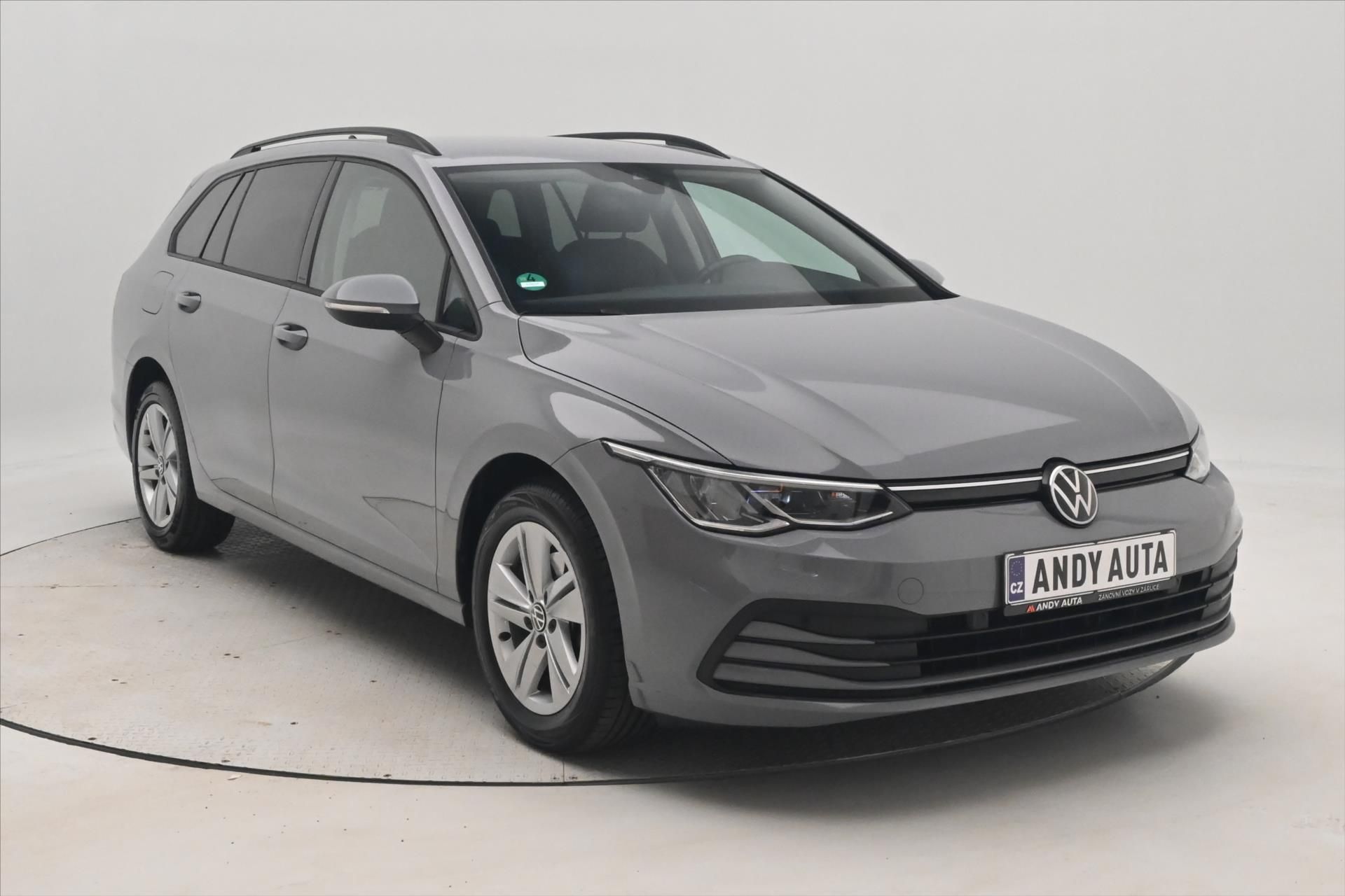 Volkswagen Golf, 1,5 eTSI 96kW DSG Life Busines - fotka 3