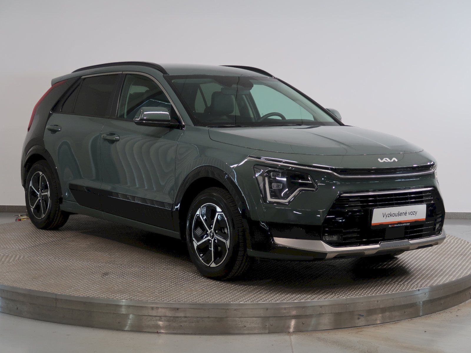 Kia Niro, 1.6T-GDi 104KW - fotka 6
