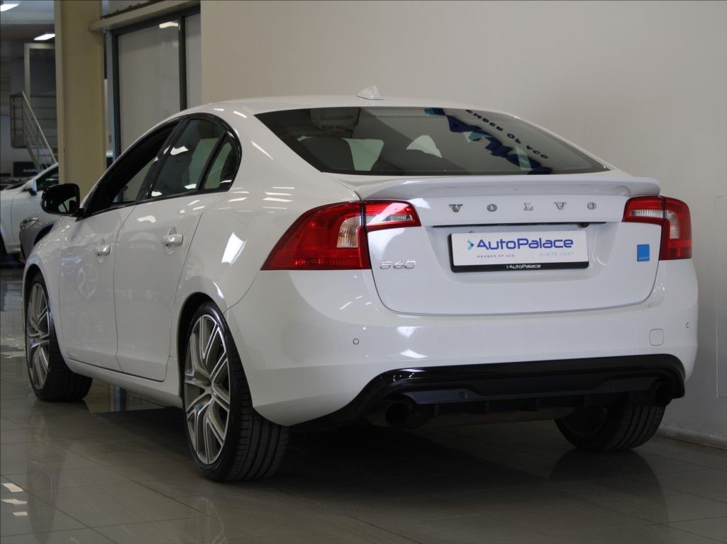 Volvo S60, 2,0 Polestar 270kW 75tkm.ČR - fotka 3